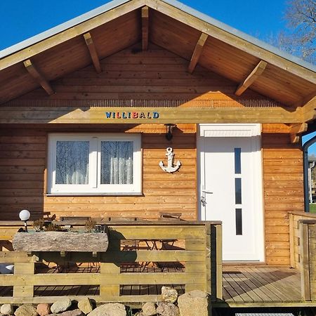 Peenehof Koeppen - Ferienwohnungen & Schlaffaesser Jordenstorf Zewnętrze zdjęcie