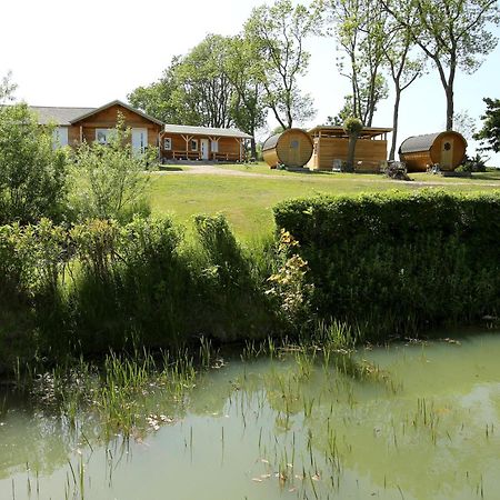 Peenehof Koeppen - Ferienwohnungen & Schlaffaesser Jordenstorf Zewnętrze zdjęcie