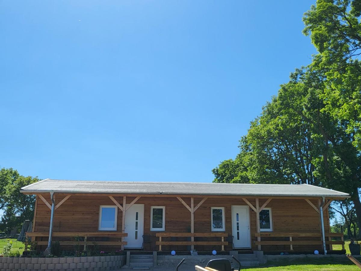 Peenehof Koeppen - Ferienwohnungen & Schlaffaesser Jordenstorf Zewnętrze zdjęcie