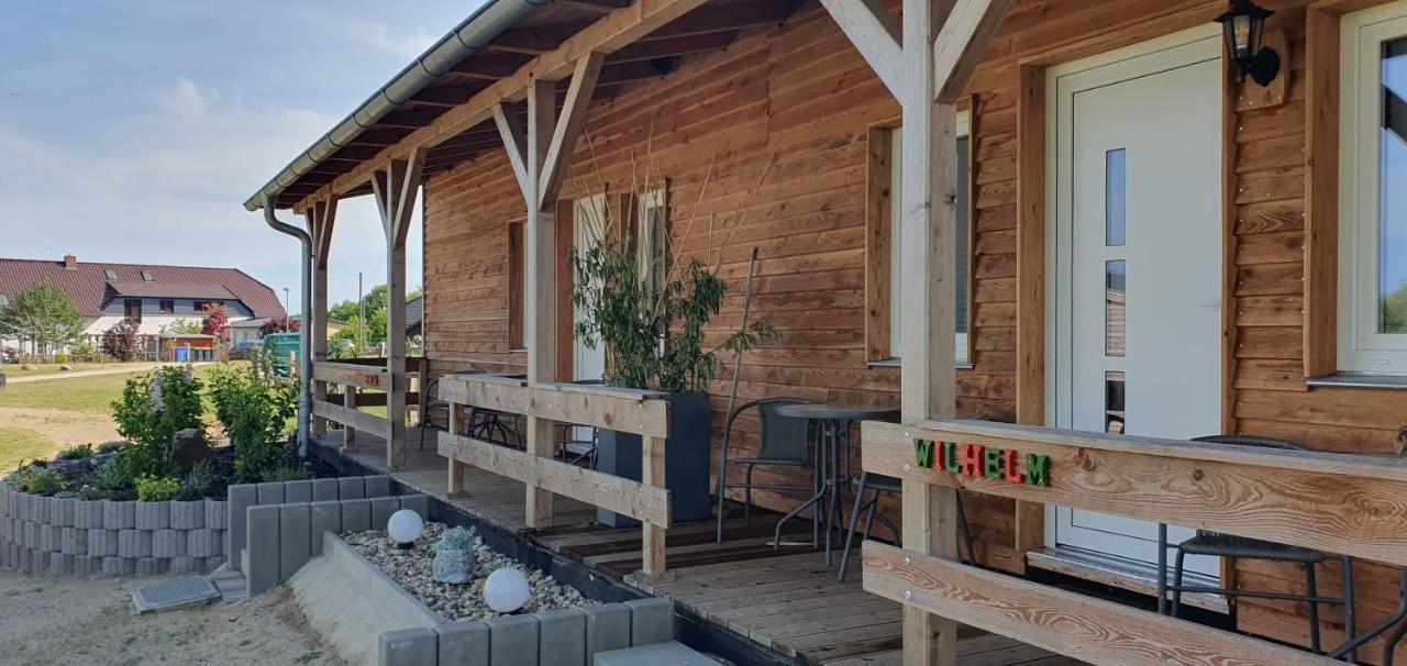 Peenehof Koeppen - Ferienwohnungen & Schlaffaesser Jordenstorf Zewnętrze zdjęcie