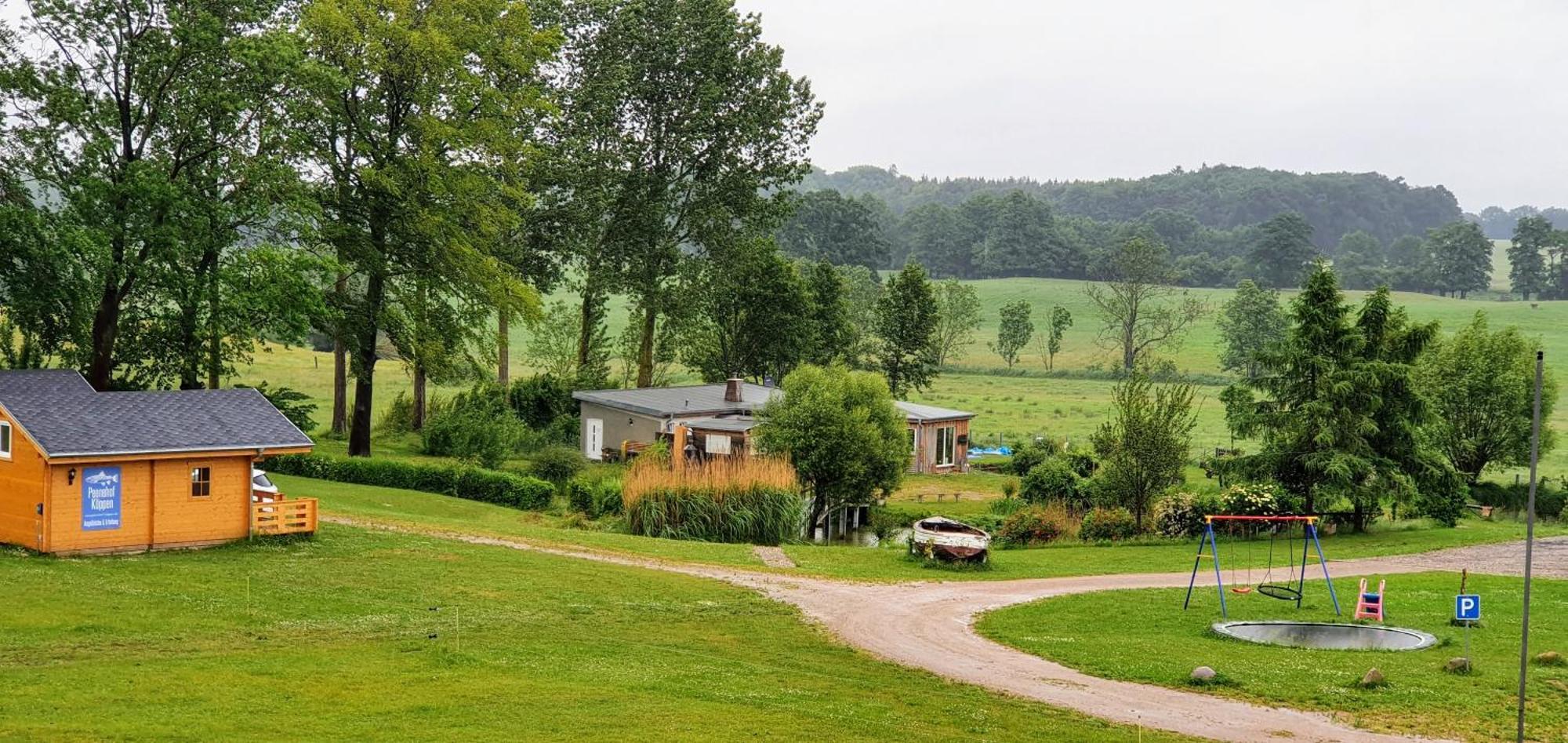 Peenehof Koeppen - Ferienwohnungen & Schlaffaesser Jordenstorf Zewnętrze zdjęcie
